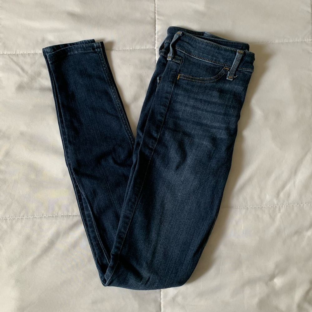 Jeans - Picture 2 of 4